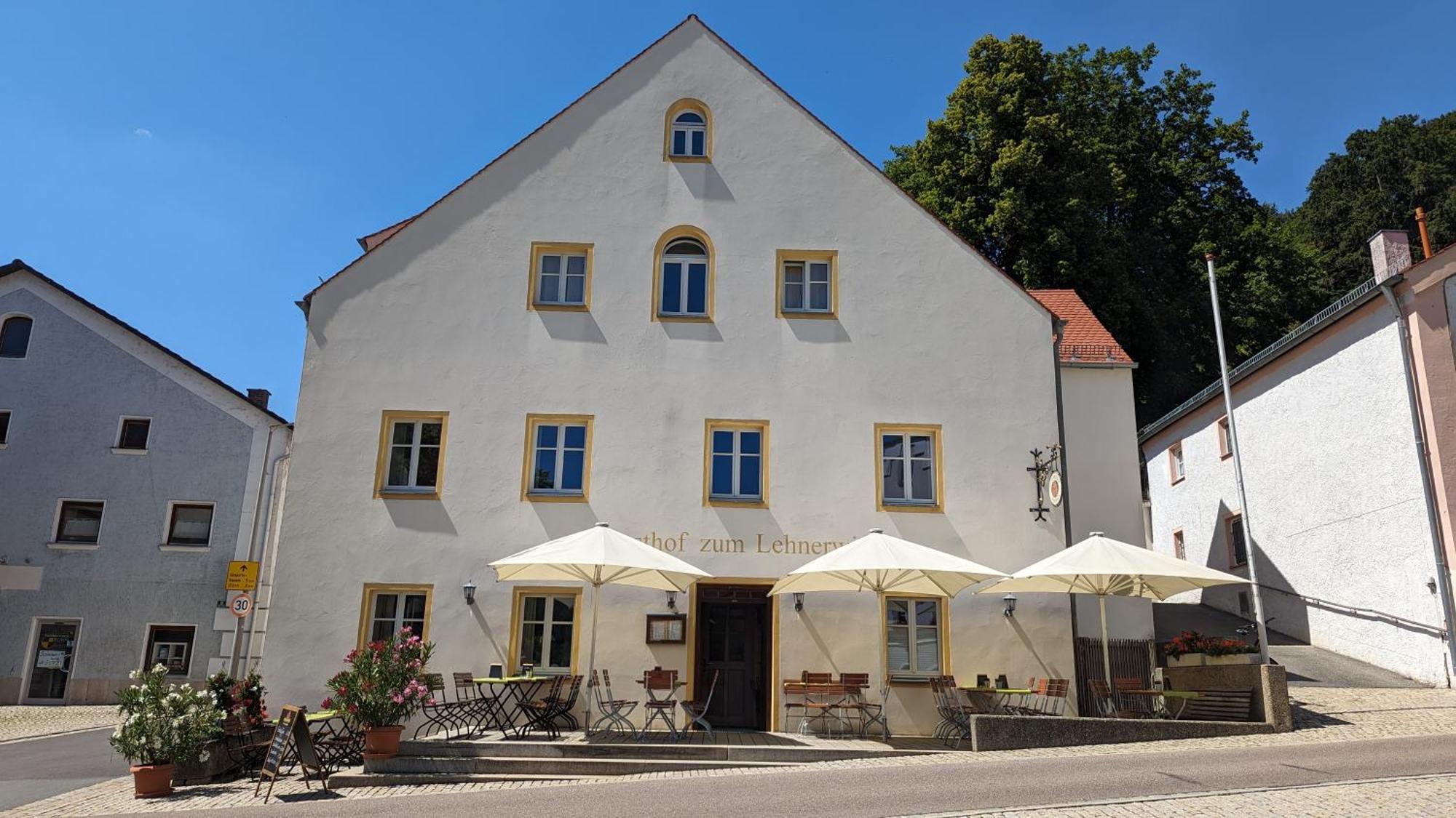 Ferienwohnungen Lehnerwirt Breitenbrunn  Buitenkant foto